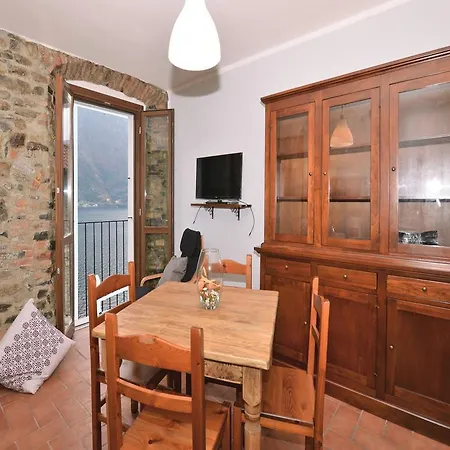 Apartment Nesso *